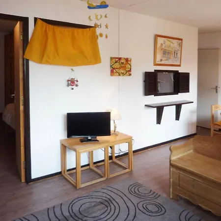 Apartment Grand 2 Pieces, Jusqu'a 6 Pers, Balcon, - Fr-1-322-16 *